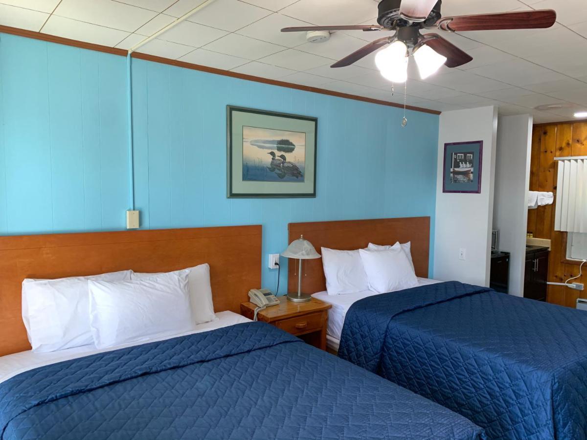 Town & Country Motel パリーサウンド エクステリア 写真