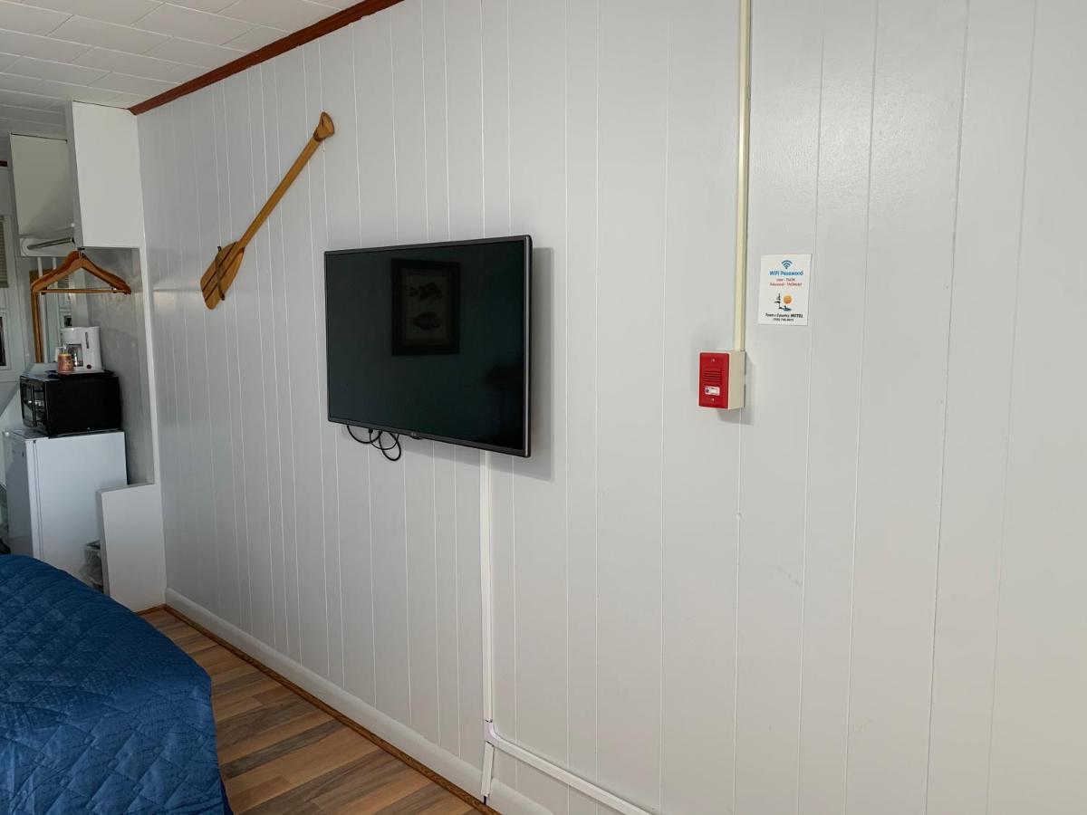 Town & Country Motel パリーサウンド エクステリア 写真