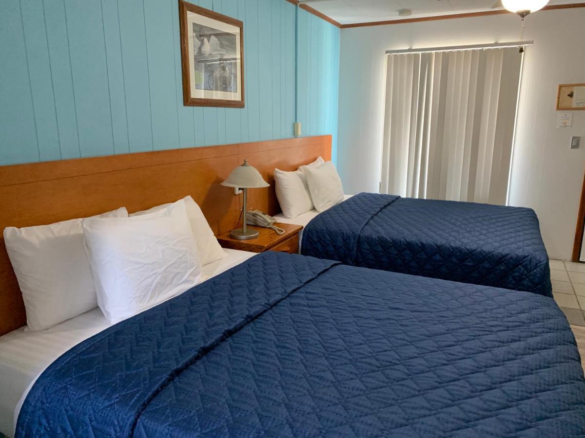 Town & Country Motel パリーサウンド エクステリア 写真